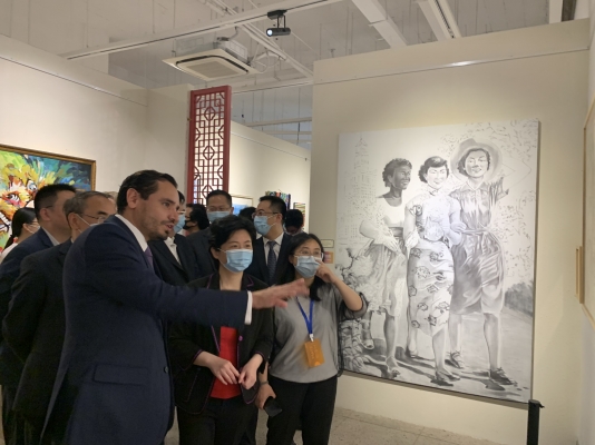 Cinco ilustradores colombianos del colectivo Casa Tinta exponen sus obras en el Shanghai Art Collection Museum