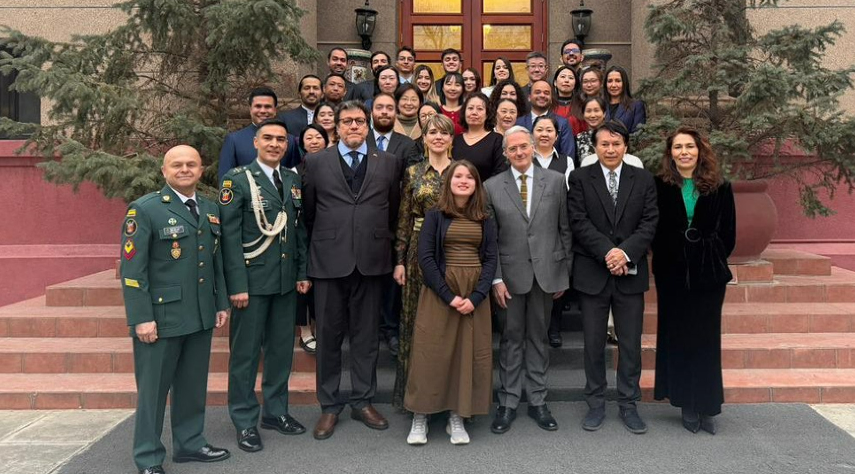 Conmemoración del 46° Aniversario del Establecimiento de Relaciones Diplomáticas entre Colombia y China